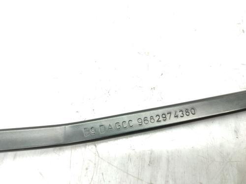 Used Front windshield wiper arm CITROËN BERLINGO MULTISPACE (B9) 1.6 HDi 90 (90 hp) 23728622