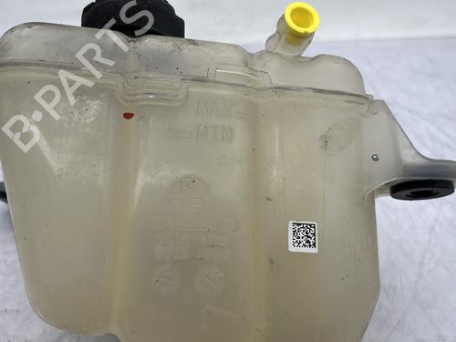 expansion-tank-alfa-romeo-stelvio-949_-2016-32451549 main image