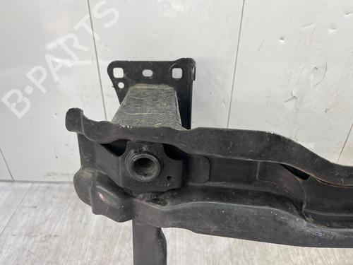 Used Front bumper reinforcement Front bumper reinforcement 36792789 36792789