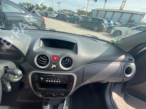 Dashboard CITROËN C2 (JM_) 1.4 HDi | BP37475292C46 - Image 11