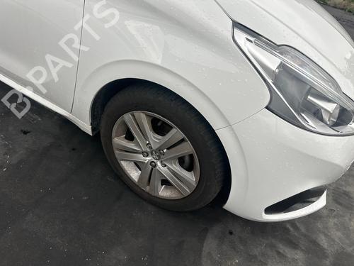 Used Parts PEUGEOT 208 I (CA_, CC_) 1.2 VTI 82 5042901