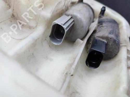 Windscreen washer tank BMW 1 (E87) 120 d | BP23749894C113