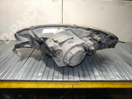 Right headlight PEUGEOT 807 (EB_) 2.2 HDi | BP23695733C29 