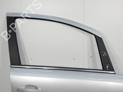 Used Right front door OPEL ZAFIRA / ZAFIRA FAMILY B (A05) 1.9 CDTI (M75) (120 hp) 23698989
