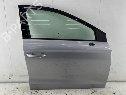 Used Right front door SEAT IBIZA V (KJ1, KJG) 1.0 TSI (116 hp) 30484813
