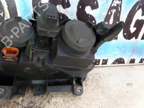 Right headlight RENAULT ESPACE III (JE0_) 2.2 dCi (JE0K) | BP25269742C29 