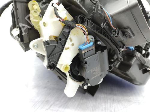 Heater matrix box VW GOLF VII (5G1, BQ1, BE1, BE2) 1.2 TSI | BP23758329M61 