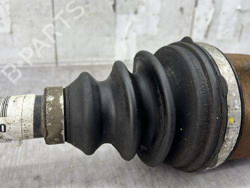 Right front driveshaft CITROËN C5 III (RD_) 2.0 HDi 140 (RDRHF8, RDRHFA, RDRHA8, RDRHAJ) | BP32272884M39 