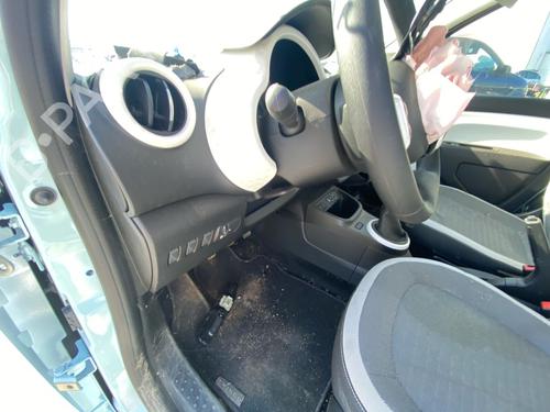 Sæde sæt RENAULT TWINGO III (BCM_, BCA_) 1.0 SCe 65 (BCMJ) | BP38228175C78 - Image 2