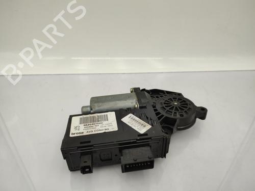 Left front window motor PEUGEOT 307 Break (3E) 2.0 HDI 90 | BP23677339E21 - Image 4