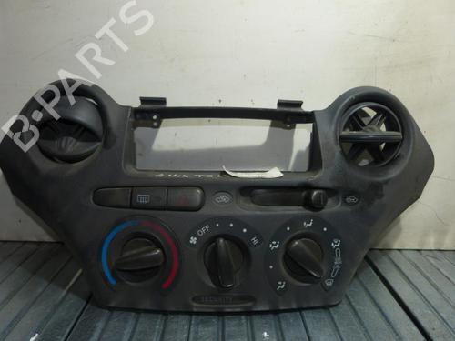 Used Climate control TOYOTA YARIS (_P1_) 1.0 (SCP10_, SCP10R) (68 hp) 23663708