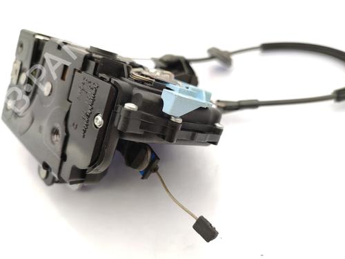 Rear right lock VW GOLF V (1K1) 2.0 TDI | BP23756849C99 
