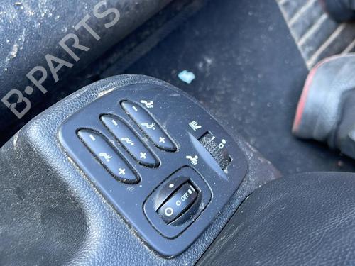 Servo brake RENAULT LATITUDE (L70_) 2.0 dCi 150 (L70H) | BP23721923M42 - Image 39