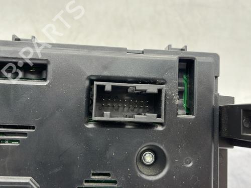 climate-control-citroen-c-elysee-dd_-2012-26936775 main image