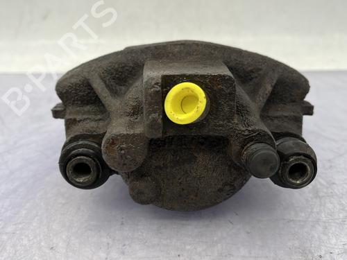 Used Right front brake caliper Right front brake caliper CHRYSLER VOYAGER / GRAND VOYAGER III (GS_, NS_) 2.5 TD (116 hp) 23663241 23663241