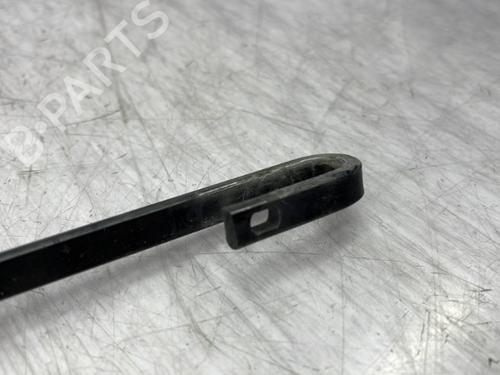 front-windshield-wiper-arm-renault-master-iii-van-fv-2010-23753934 main image