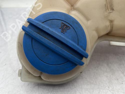 expansion-tank-audi-a4-b7-8ec-2004-2005-2006-2007-2008-2009-29968129 main image