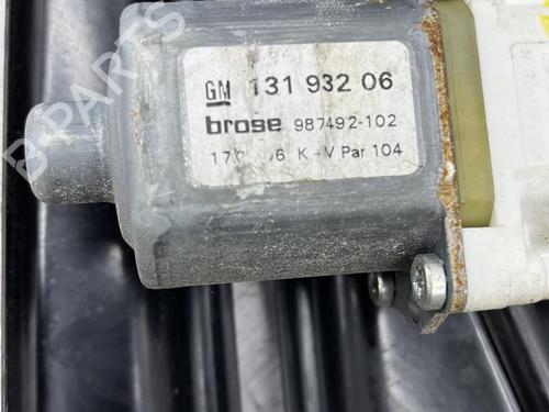 Rear right window mechanism OPEL ASTRA H TwinTop (A04) 1.9 CDTi (L67) | BP23674973C25 