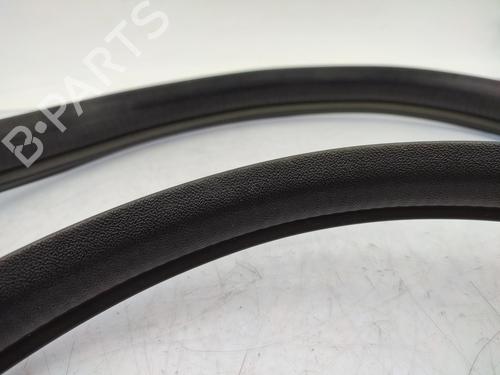 Used Rubber door seal PEUGEOT 108 1.0 VTi (69 hp) 23718905