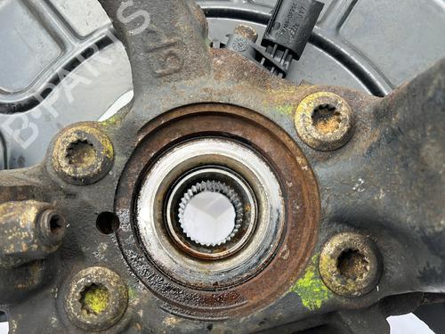 Left front steering knuckle VW GOLF V (1K1) 1.9 TDI | BP30847029M25