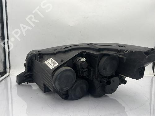 Right headlight PEUGEOT 208 II (UB_, UP_, UW_, UJ_) 1.5 BlueHDI 100 | BP31039592C29 