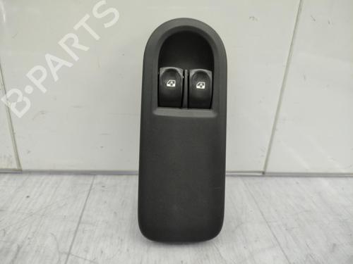 Used Left front window switch Left front window switch RENAULT CLIO III (BR0/1, CR0/1) 1.5 dCi (BR17, CR17) (86 hp) 23705090 23705090