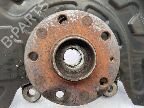 Used Right front steering knuckle SEAT LEON (5F1) 2.0 TDI (150 hp) 28360898