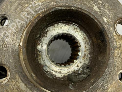 Used Right front steering knuckle Right front steering knuckle FIAT PUNTO (188_) 1.2 60 (188.030, .050, .130, .150, .230, .250) (60 hp) 23673776 23673776