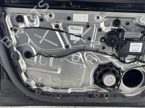 Porta anteriore sinistra VW PHAETON (3D1, 3D2, 3D3, 3D4, 3D6, 3D7, 3D8, 3D9) 3.0 V6 TDI 4motion | BP29589437C2 