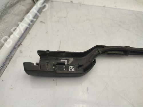 front-windshield-wiper-arm-tesla-model-3-5yj3-2017-29614396 main image