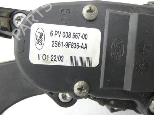 Used Pedal FORD FIESTA V (JH_, JD_) 1.4 16V (80 hp) 23700166