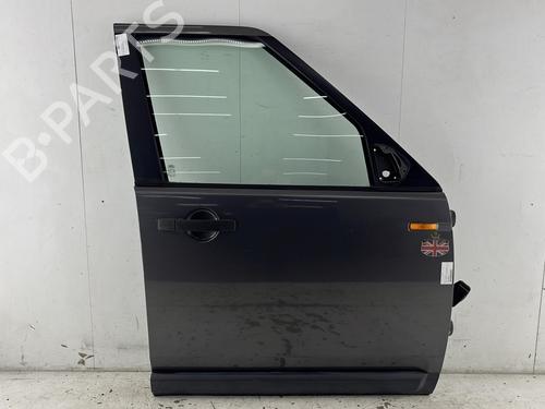 Używane Drzwi przednie prawe LAND ROVER DISCOVERY III (L319) 2.7 TD 4x4 (190 hp) 30887048