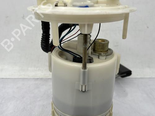 Used Fuel pump Fuel pump 30306983 30306983