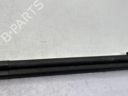 tailgate-lift-support-skoda-octavia-ii-1z3-2004-2005-2006-2007-2008-2009-2010-2011-2012-2013-23756686 main image