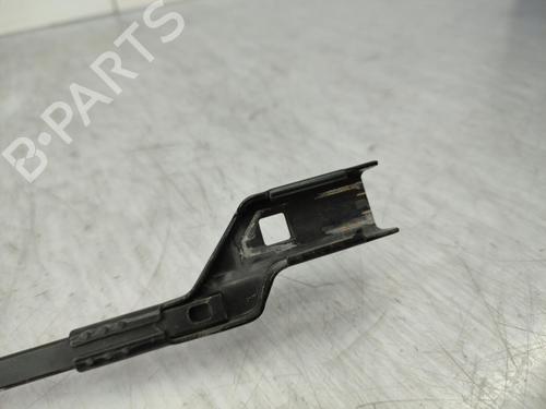 Front windshield wiper arm PEUGEOT 208 I (CA_, CC_) 1.2 VTI 82 | BP23728858C143 