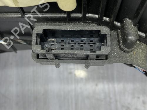 Used Heater matrix box Heater matrix box VW GOLF VI (5K1) 1.6 TDI (105 hp) 23704976 23704976