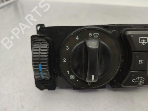 Used Climate control Climate control MERCEDES-BENZ CLK (C208) CLK 200 (208.335) (136 hp) 26974602 26974602