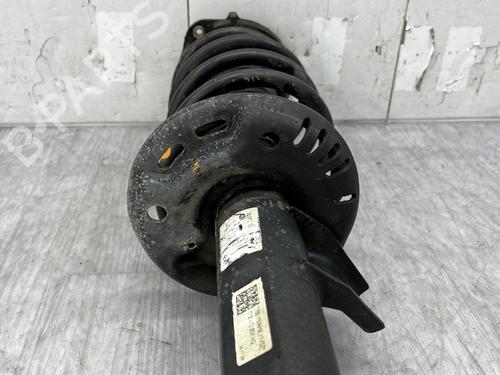 Used Right front shock absorber Right front shock absorber VW CADDY III Box Body/MPV (2KA, 2KH, 2CA, 2CH) 1.9 TDI (105 hp) 31090981 31090981
