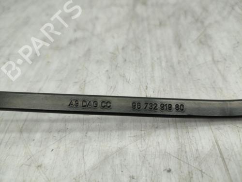 Front windshield wiper arm PEUGEOT 208 I (CA_, CC_) 1.0 VTi | BP23728508C143 