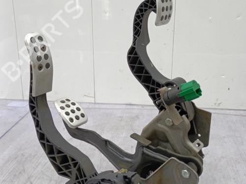 Pedal PEUGEOT 208 I (CA_, CC_) 1.6 HDi | BP23707395I4