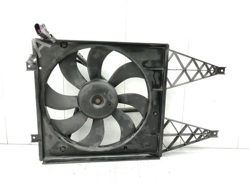 Køleventilator elektrisk VW POLO (9N_, 9A_) 1.4 TDI (75 hp) 23739471