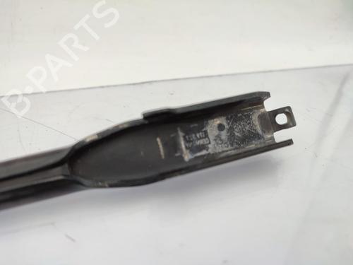 front-windshield-wiper-arm-mercedes-benz-a-class-w169-2004-2005-2006-2007-2008-2009-2010-2011-2012-23709658 main image