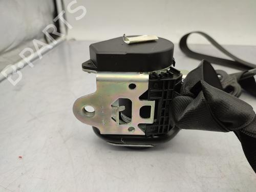 front-right-seatbelt-audi-a3-8p1-2003-2004-2005-2006-2007-2008-2009-2010-2011-2012-2013-26462270 main image