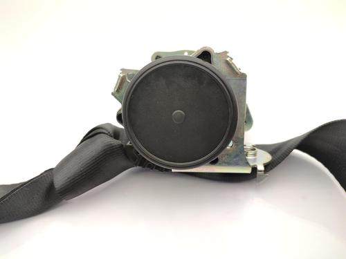 front-right-seatbelt-dacia-logan-ii-2012-23712942 main image