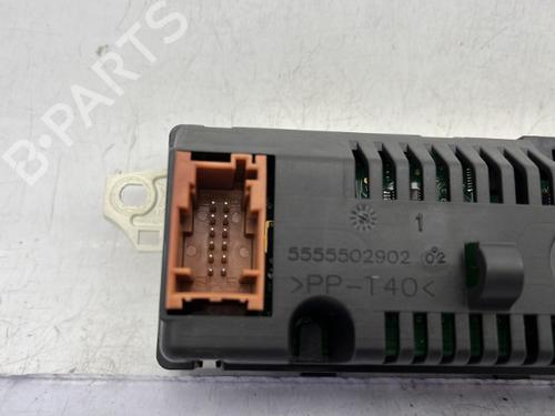 Used Display monitor Display monitor PEUGEOT 207 (WA_, WC_) 1.4 HDi (68 hp) 23756464 23756464