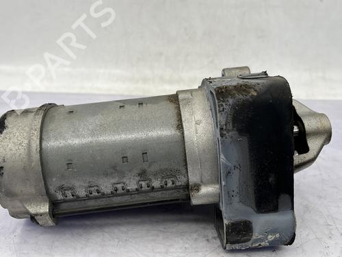 Used Starter BMW 1 (F40) 118 d (150 hp) 30509807