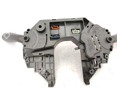 Steering column stalk CITROËN C4 I (LC_) 1.6 HDi | BP23718513I23 - Image 4