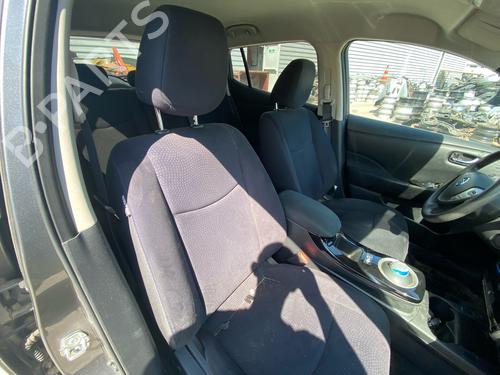 Left taillight NISSAN LEAF (ZE0) Electric | BP36943472C34 - Image 49