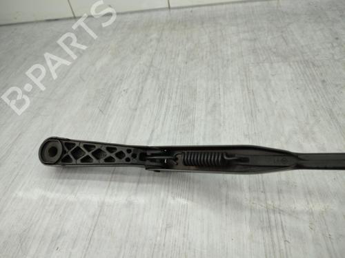 Front windshield wiper arm NISSAN MICRA II (K11) 1.0 i 16V | BP23738526C143 