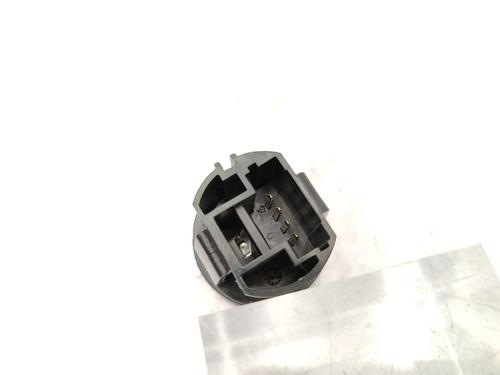 Used Switch RENAULT MEGANE III Hatchback (BZ0/1_, B3_) 1.9 dCi (BZ0N, BZ0J) (131 hp) 23730823
